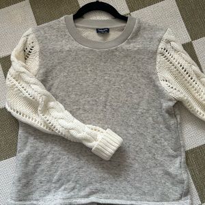 NWOT Splendid Sweater Medium